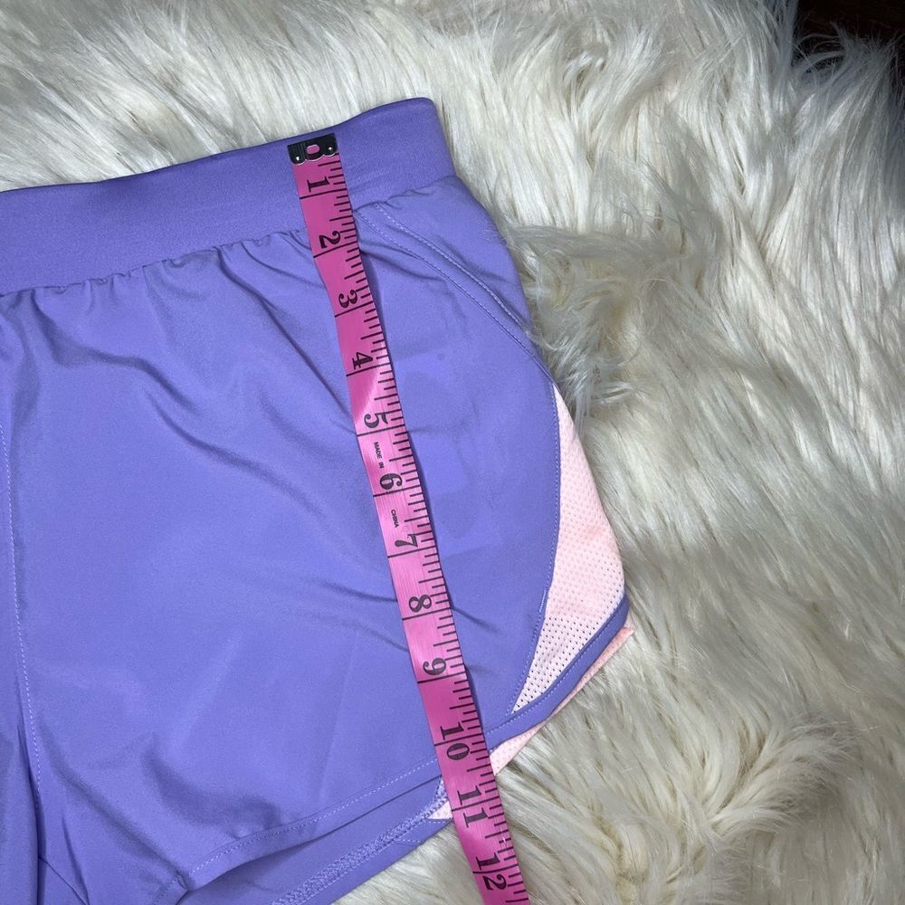 Under Armour Fly by lavender/pink athletic shorts girls XL - Picture 5 of 6